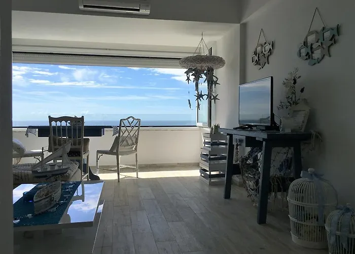 Sun & Sea 511 *